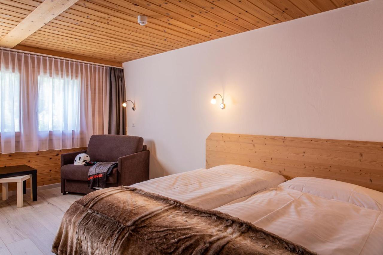 Hotel Alpina - Swiss Ski & Bike Lodge Grimentz Exterior foto